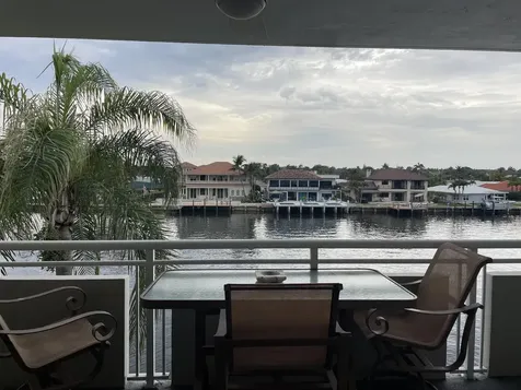 1198 Hillsboro Mile Hillsboro Beach FL 33062
