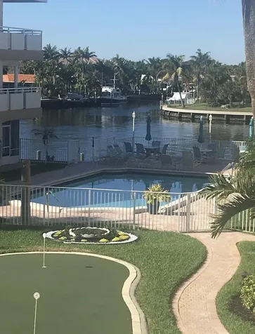 1198 Hillsboro Mile Hillsboro Beach FL 33062