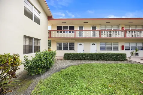 35 Sussex B West Palm Beach FL 33417