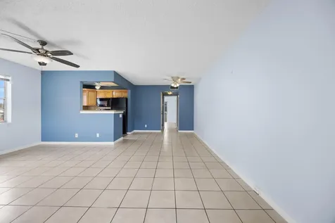 35 Sussex B West Palm Beach FL 33417