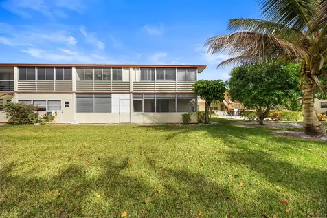 35 Sussex B West Palm Beach FL 33417