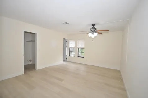 10 Evergreen Drive Lake Park FL 33403