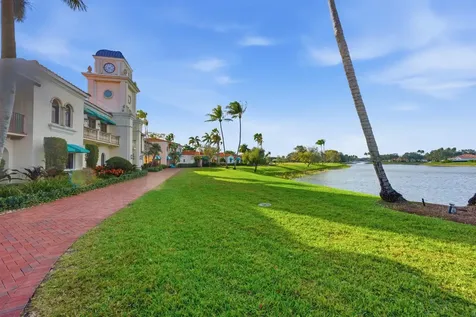 2122 Tigris Drive West Palm Beach FL 33411
