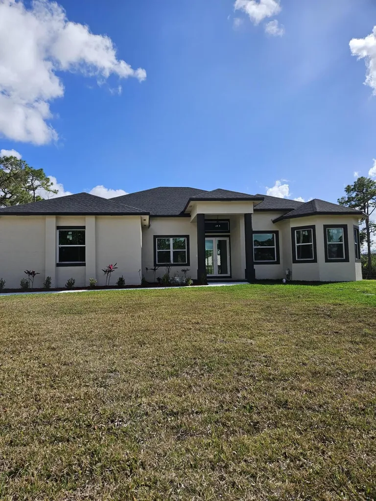 15174 69th Court Loxahatchee FL 33470