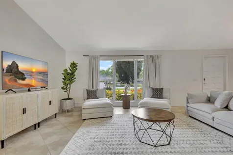 1104 Jackpine Street Wellington FL 33414