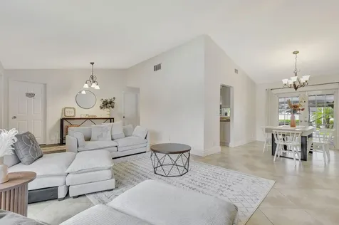 1104 Jackpine Street Wellington FL 33414