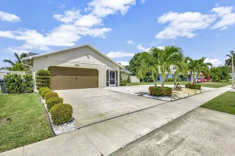 1104 Jackpine Street Wellington FL 33414