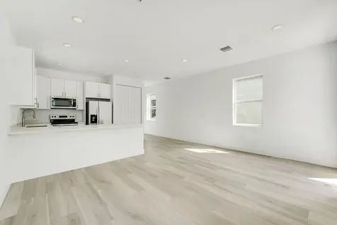 2653 Hiawatha Avenue West Palm Beach FL 33409