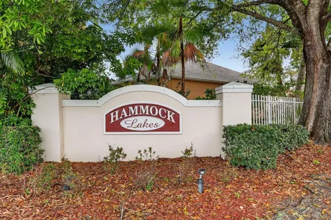 5545 W 1st Square Vero Beach FL 32968