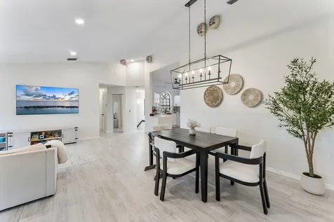 5139 Europa Drive Boynton Beach FL 33437