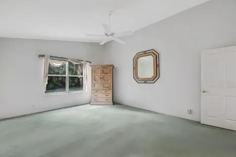 9624 Honeybell Circle Boynton Beach FL 33437