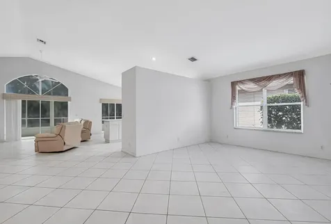9624 Honeybell Circle Boynton Beach FL 33437