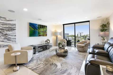 1208 Marine Way North Palm Beach FL 33408