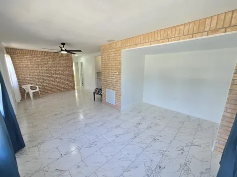 1715 31st Avenue Vero Beach FL 32960