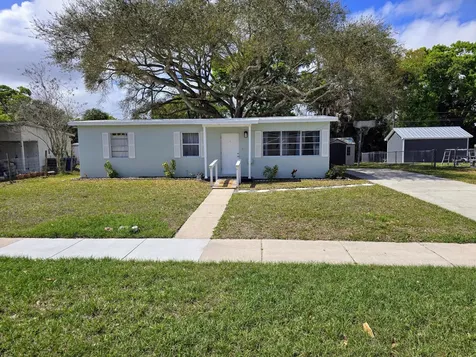 1715 31st Avenue Vero Beach FL 32960