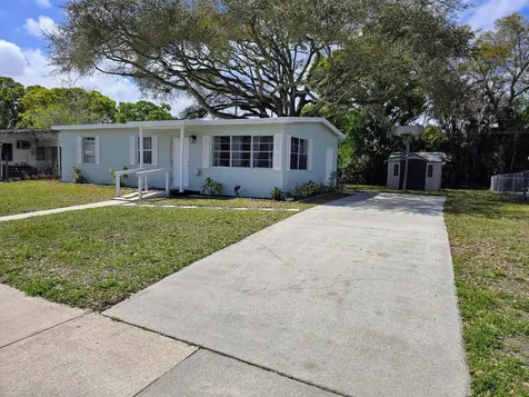 1715 31st Avenue Vero Beach FL 32960