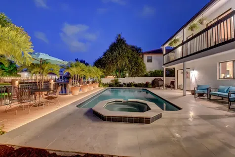 399 SW 15th Street Boca Raton FL 33432