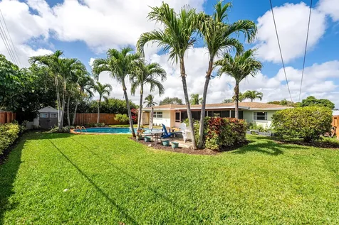 3854 Buttercup Circle Palm Beach Gardens FL 33410