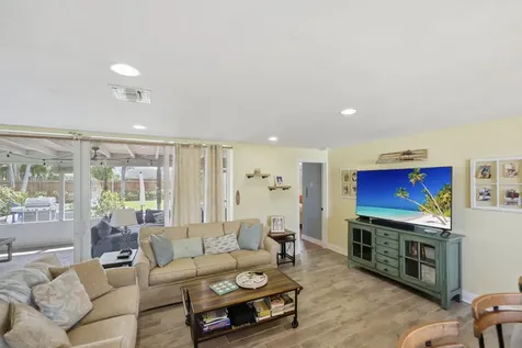 3854 Buttercup Circle Palm Beach Gardens FL 33410