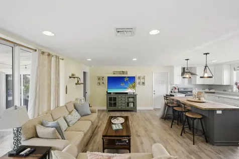 3854 Buttercup Circle Palm Beach Gardens FL 33410