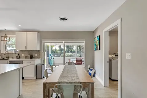 47 Ridgewood Circle Tequesta FL 33469
