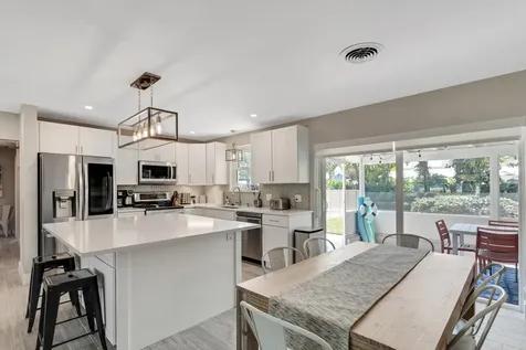 47 Ridgewood Circle Tequesta FL 33469
