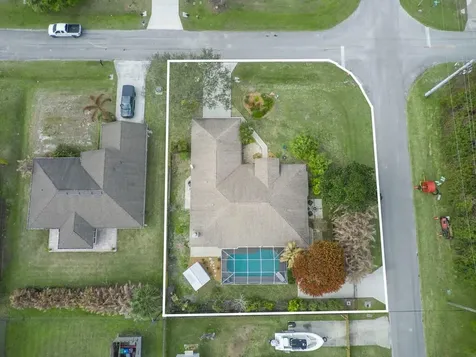702 Helicon Terrace Sebastian FL 32958