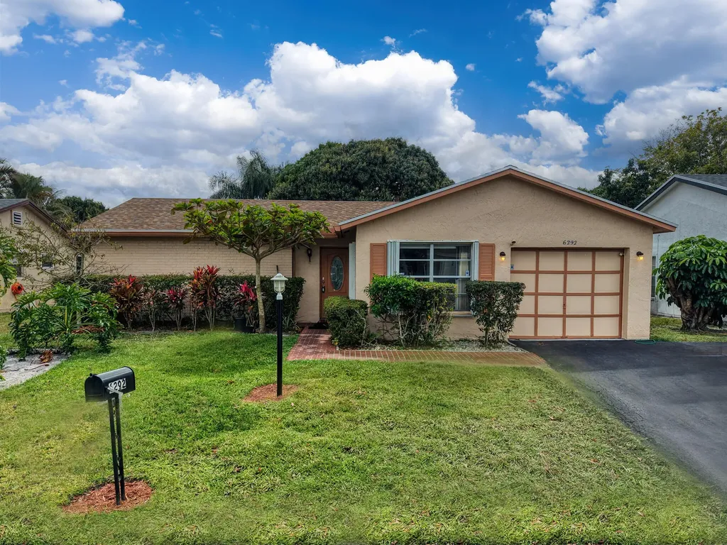 6292 Silver Moon Lane Greenacres FL 33463
