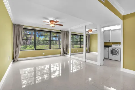 6073 Balboa Circle Boca Raton FL 33433