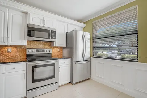 6073 Balboa Circle Boca Raton FL 33433