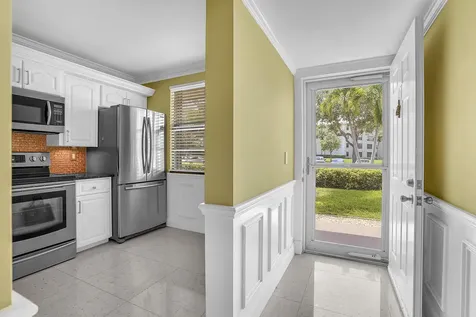 6073 Balboa Circle Boca Raton FL 33433