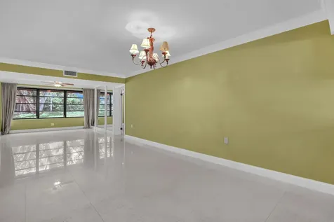 6073 Balboa Circle Boca Raton FL 33433