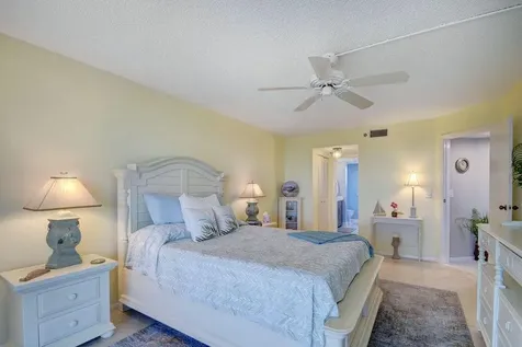 3465 Via Poinciana Lake Worth FL 33467