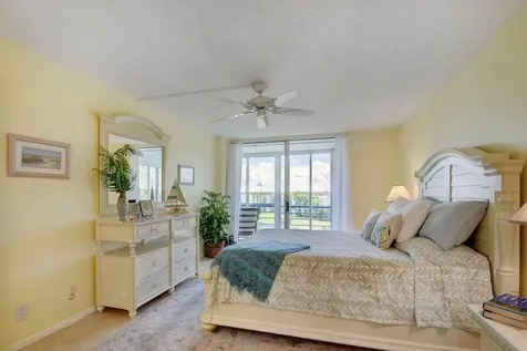 3465 Via Poinciana Lake Worth FL 33467