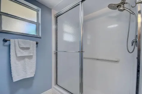 3465 Via Poinciana Lake Worth FL 33467