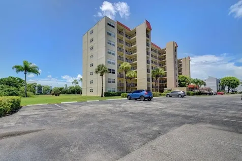 3465 Via Poinciana Lake Worth FL 33467