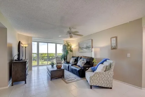 3465 Via Poinciana Lake Worth FL 33467