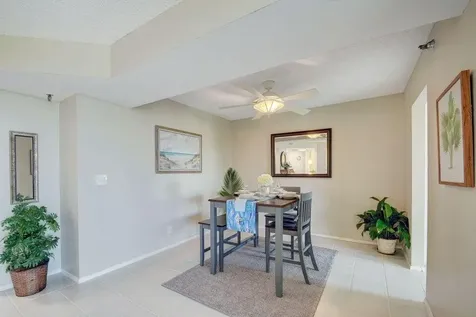 3465 Via Poinciana Lake Worth FL 33467
