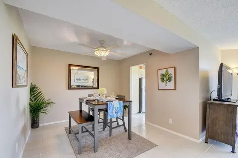 3465 Via Poinciana Lake Worth FL 33467