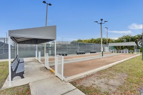 505 Monaco K Delray Beach FL 33446