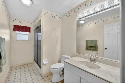 459 Se Nome Drive Port Saint Lucie FL 34984