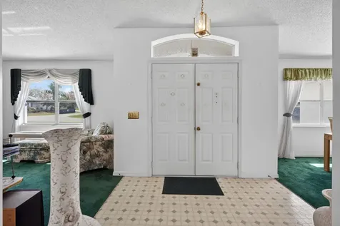 459 Se Nome Drive Port Saint Lucie FL 34984