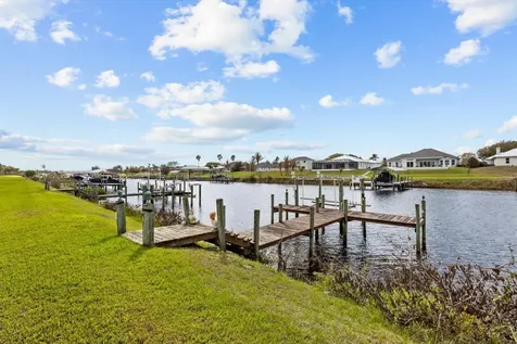 2634 Sw River Shore Drive Port Saint Lucie FL 34984