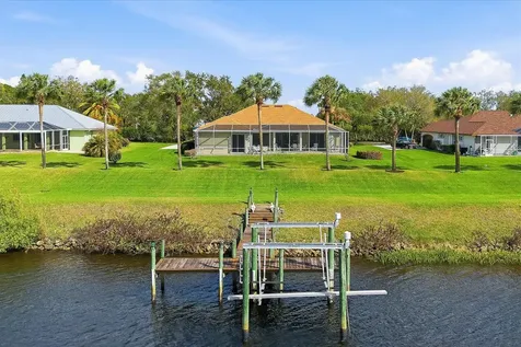 2634 Sw River Shore Drive Port Saint Lucie FL 34984