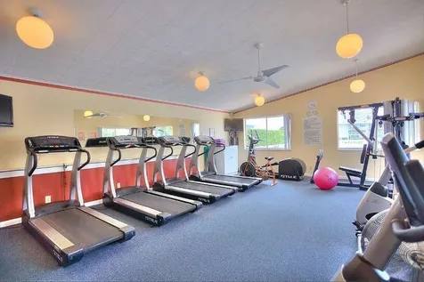 2562 N Garden Drive Lake Worth FL 33461