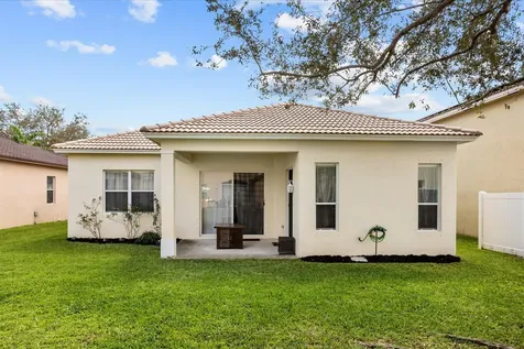 5738 Sunberry Circle Fort Pierce FL 34951
