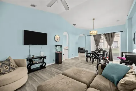 5738 Sunberry Circle Fort Pierce FL 34951