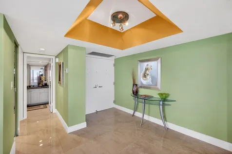 5510 N Ocean Drive Singer Island FL 33404