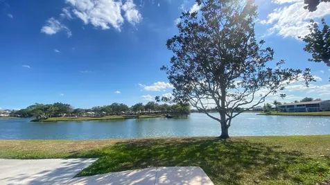 200 Stratford O West Palm Beach FL 33417