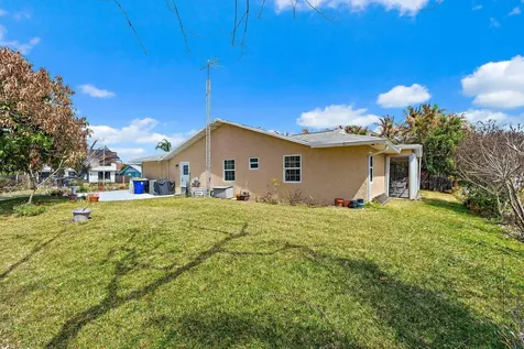 7954 Se Carlton Street Hobe Sound FL 33455